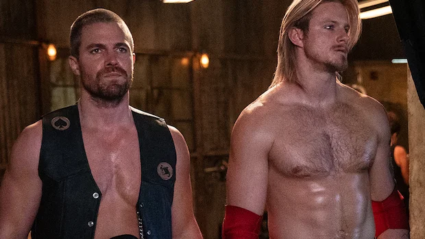 Stephen Amell y Alexander Ludwig en 'Heels' Stephen Amell y Alexander Ludwig en 'Heels'
