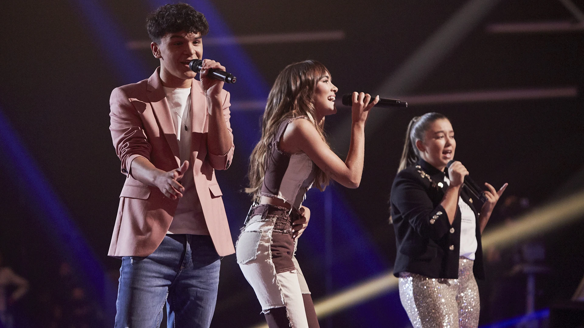 Aitana canta ‘Más de lo que aposté’ con Manuel Ayra y Rocío Avilés en la Final de ‘La Voz Kids’ 'La Voz Kids'