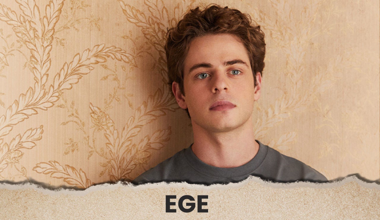 Ege es el hermano peque&ntilde;o de Inci