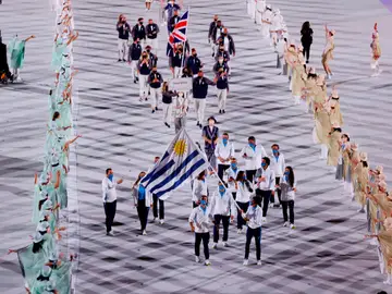 Desfile de Uruguay y Reino Unido en los Juegos Olímpicos de Tokio Desfile de Uruguay y Reino Unido en los Juegos Olímpicos de Tokio