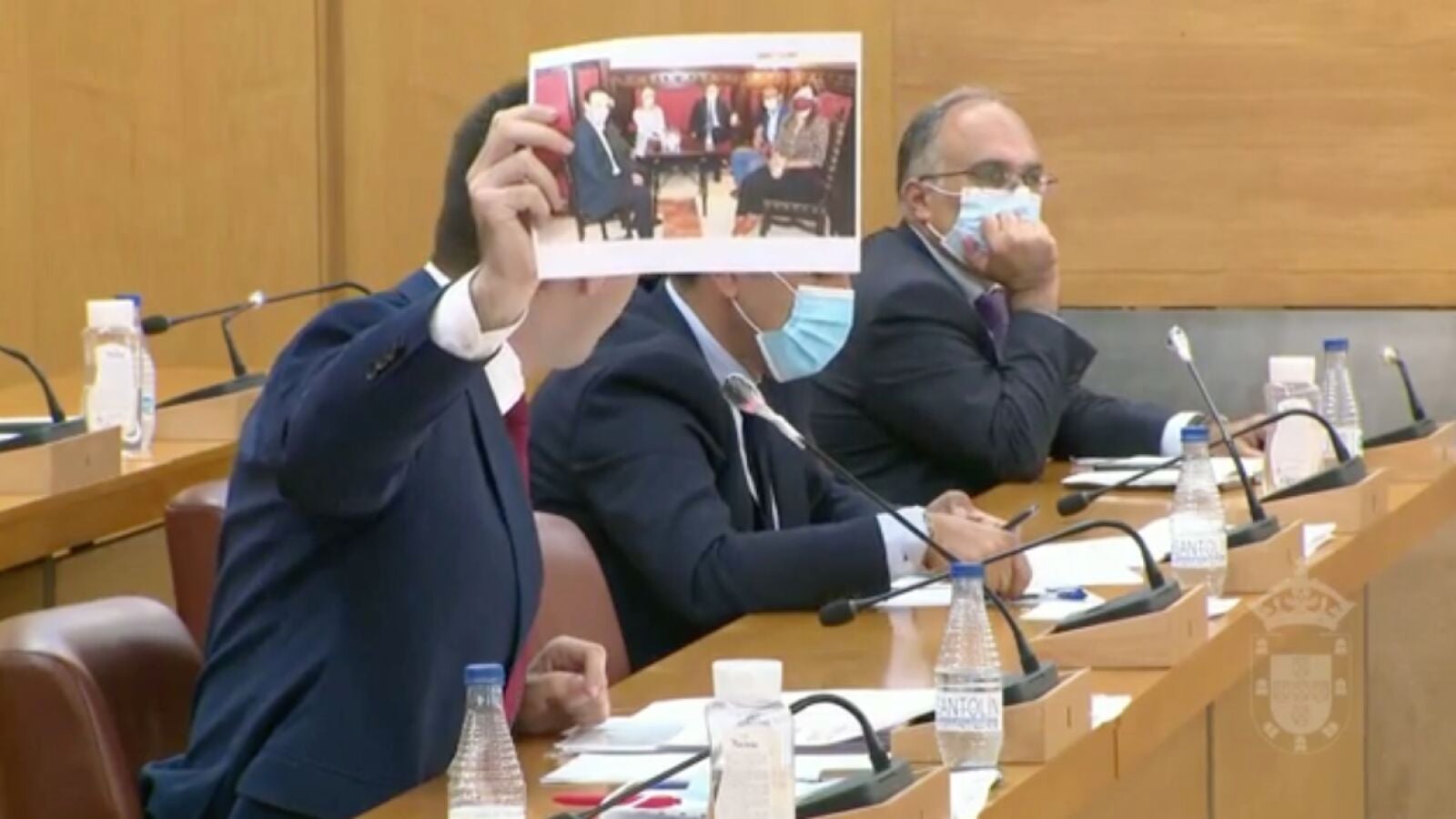 La Asamblea de Ceuta nombra persona non grata a Santiago Abascal