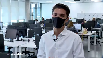 Guillermo, CEO temporal de una multinacional con solo 22 años: "Siempre estás de reunión en reunión" Guillermo, CEO temporal de una multinacional con solo 22 años: "Siempre estás de reunión en reunión"