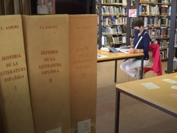 La biblioteca circulante de Castropol cumple casi 100 años con un recuerdo al primer ejemplar prestado 