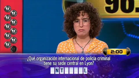Meme se enfrente a su primer duelo final ¿Será el último o el primero de muchos? Tras la caída de Jolís, tenemos una nueva concursante central, damos la bienvenida a Meme, gallega y agente inmobiliaria.