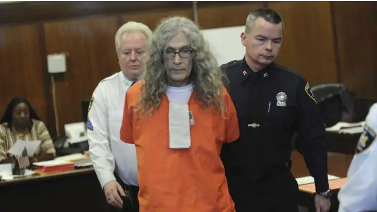 Muere Rodney Alcalá, un asesino en serie sospechoso de 130 muertes en Estados Unidos Muere Rodney Alcalá, un asesino en serie sospechoso de 130 muertes en Estados Unidos