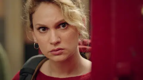 Un malentendido hace peligrar el nuevo hogar de Inci y su familia Un malentendido hace peligrar el nuevo hogar de Inci y su familia