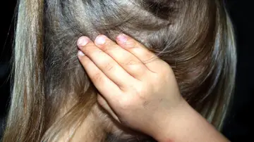 La Audiencia de Jaén absuelve a una madre de permitir que abusaran sexualmente de su hija de 8 años La Audiencia de Jaén absuelve a una madre de permitir que abusaran sexualmente de su hija de 8 años