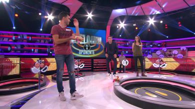 Dudu fascina con su grupo de música: ¡los ‘Rolling Stones’ de la tuna y su baile de pandereta!