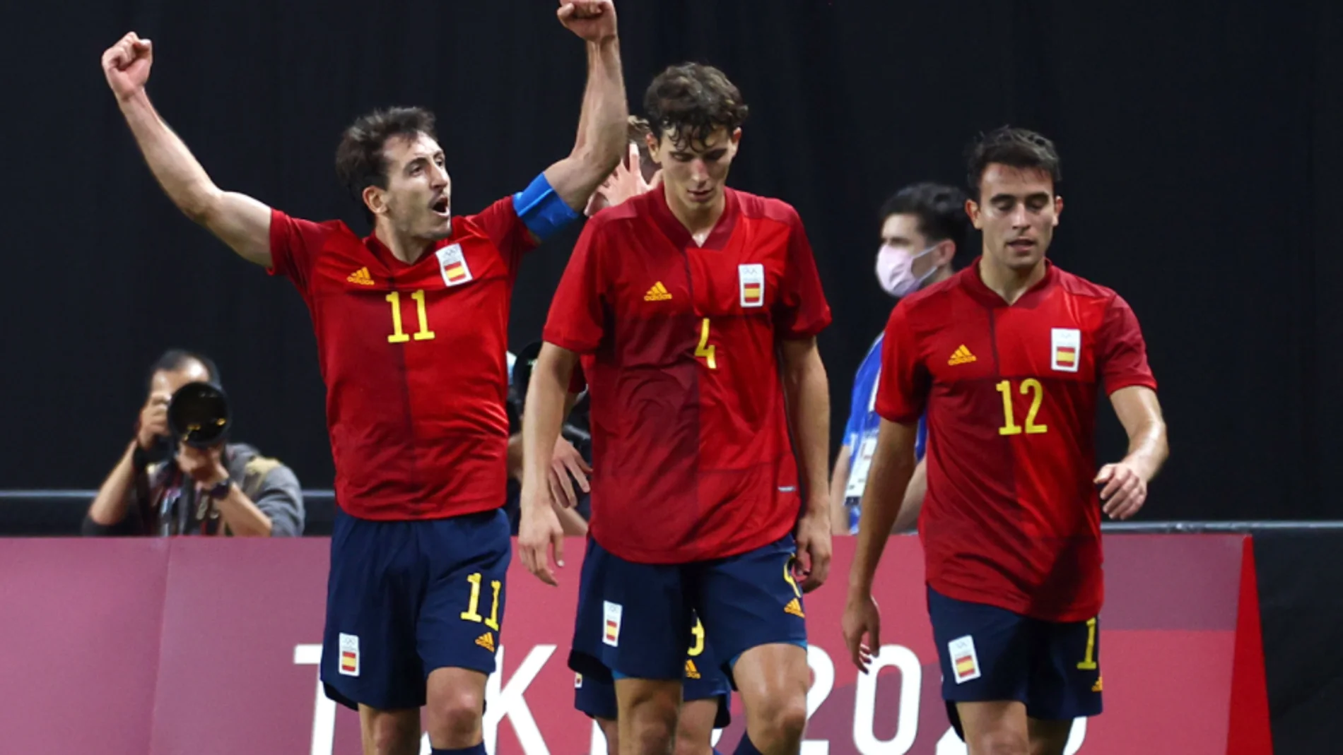 Oyarzabal da la victoria a España frente a Australia y le vale el empate contra Argentina