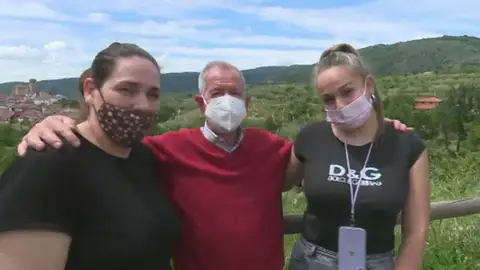 Así son los 'abuelos madrina': ofrecen su casa a personas sin hogar a cambio de compañía Así son los 'abuelos madrina': ofrecen su casa a personas sin hogar a cambio de compañía