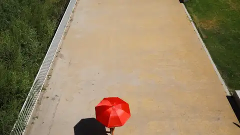 Andalucía y Murcia, en alerta por altas temperaturas con Aragón y la Comunidad Valenciana con avisos por tormentas. Andalucía y Murcia, en alerta por altas temperaturas con Aragón y la Comunidad Valenciana con avisos por tormentas.