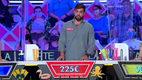 ¡Directo a la final! Adolfo resuelve, con mucha incertidumbre, el panel con bote ¡Directo a la final! Adolfo resuelve, con mucha incertidumbre, el panel con bote