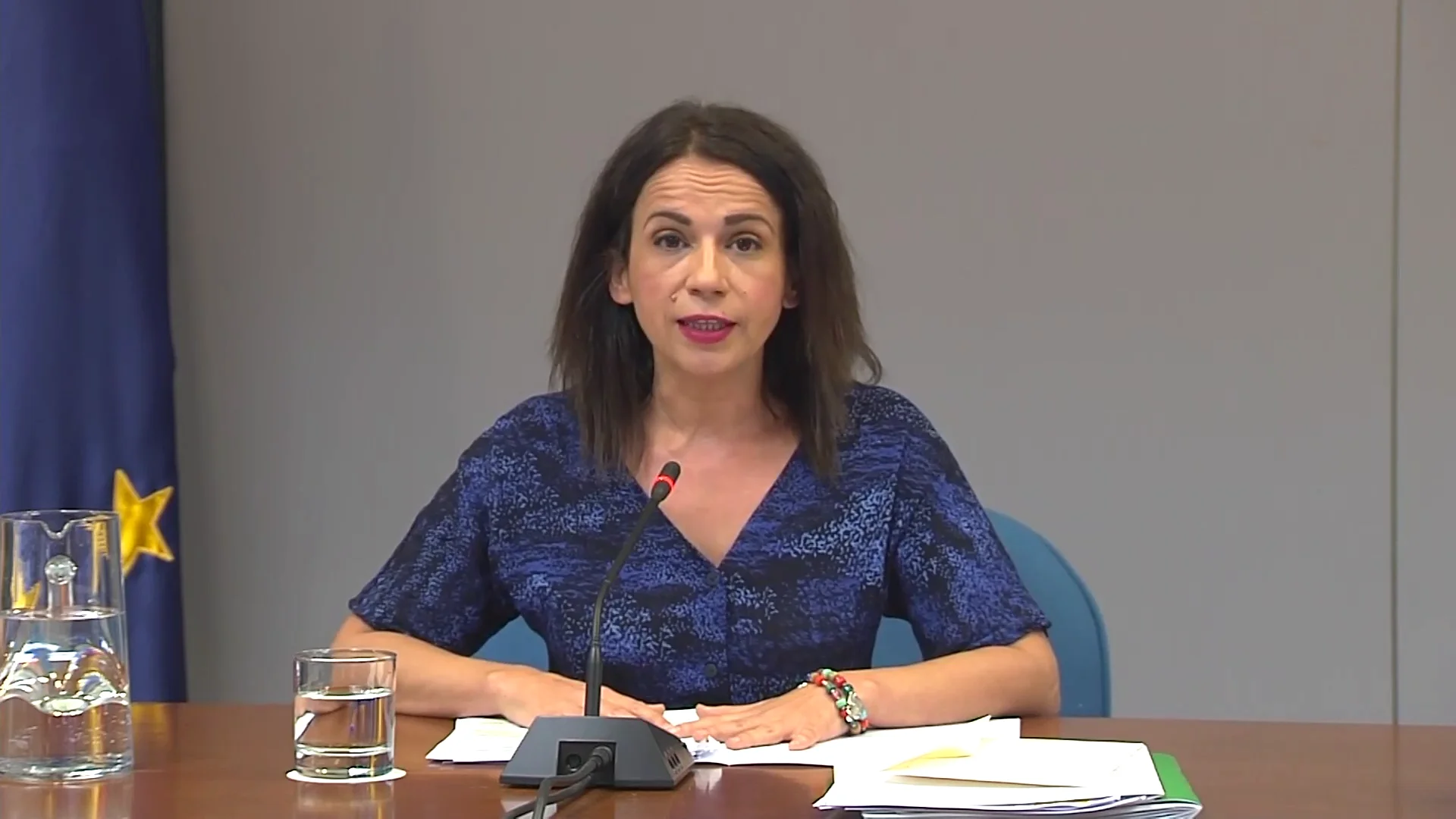 Sanidad dice que se est&aacute; frenando el repunte de casos pero advierte: "Seguimos en una situaci&oacute;n muy delicada"