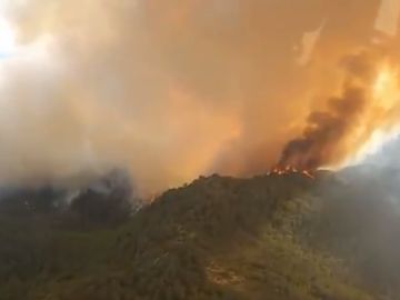 Controlado el incendio de Santa Coloma de Queralt, Tarragona, que ha arrasado más de 1.700 hectáreas