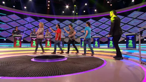 ¡Qué coreografía! Los ‘Libérrimos’ lo dan todo tras una primera bomba musical ¡Qué coreografía! Los ‘Libérrimos’ lo dan todo tras una primera bomba musical