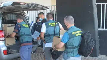 Foto de archivo de una operación de la Guardia Civil Foto de archivo de una operación de la Guardia Civil