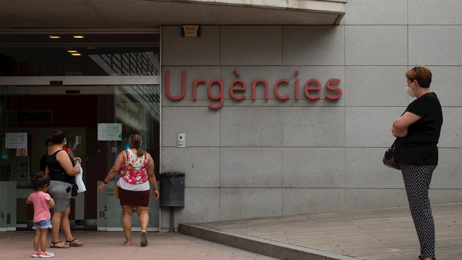 Aumenta la presión hospitalaria por coronavirus con Cataluña como la comunidad más afectada