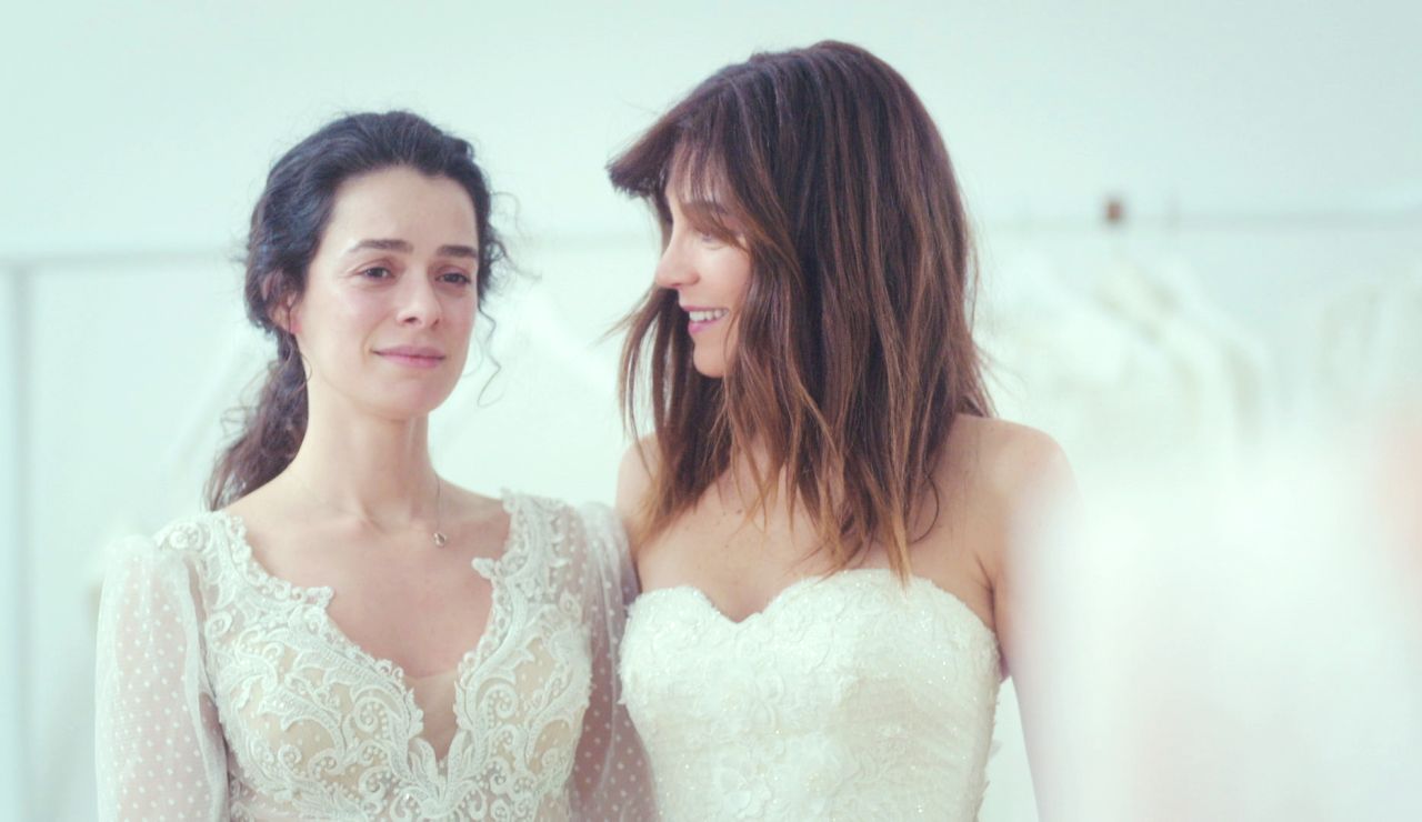 Avance de ‘Mujer’: Bahar y Ceyda desvelan cómo serán sus vestidos para la boda