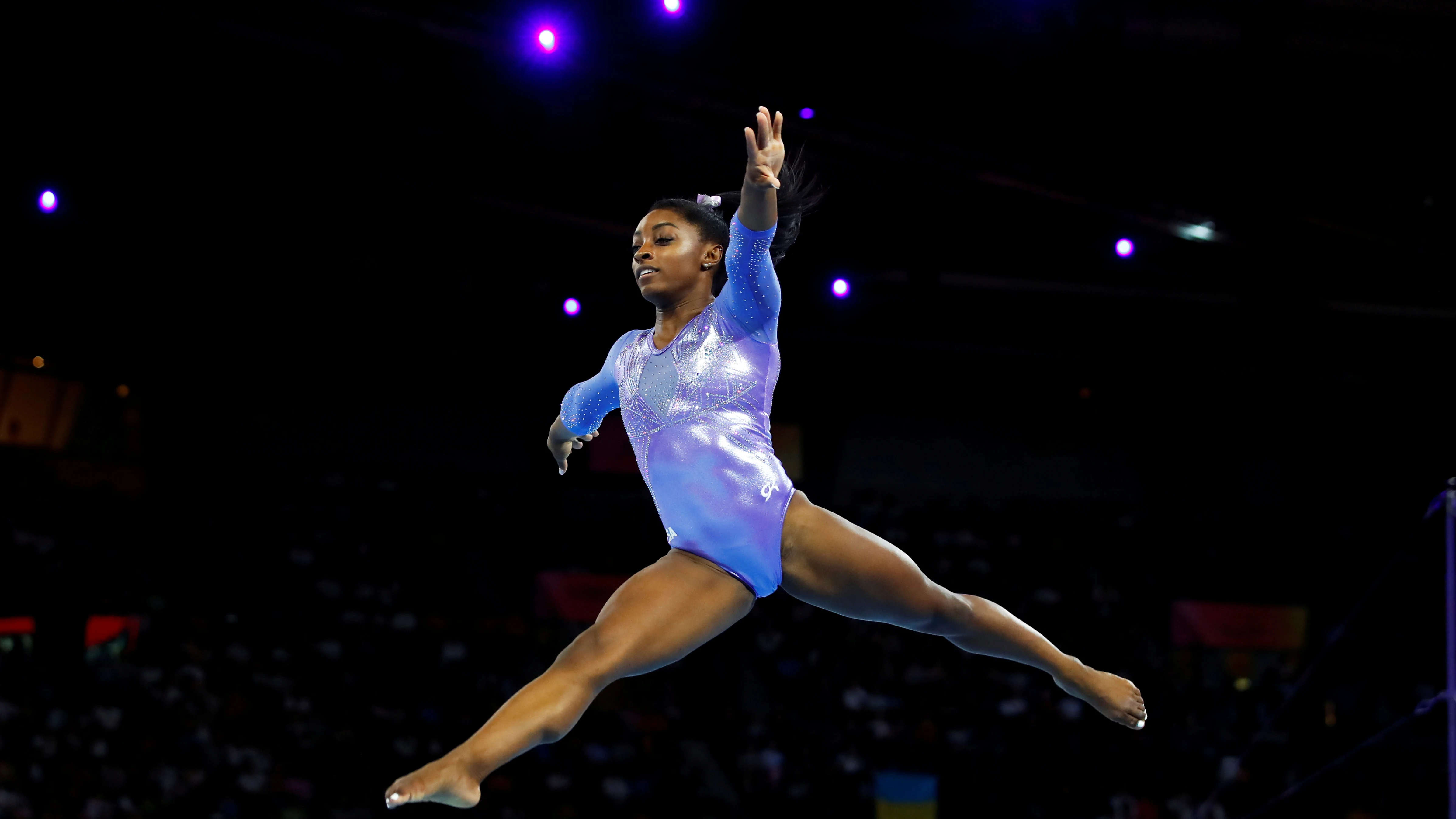 Simone Biles, en acci&oacute;n