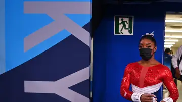 Las palabras de Simone Biles a sus compañeras antes de retirarse de la final por equipos de los JJOO de Tokio 2020 Las palabras de Simone Biles a sus compañeras antes de retirarse de la final por equipos de los JJOO de Tokio 2020