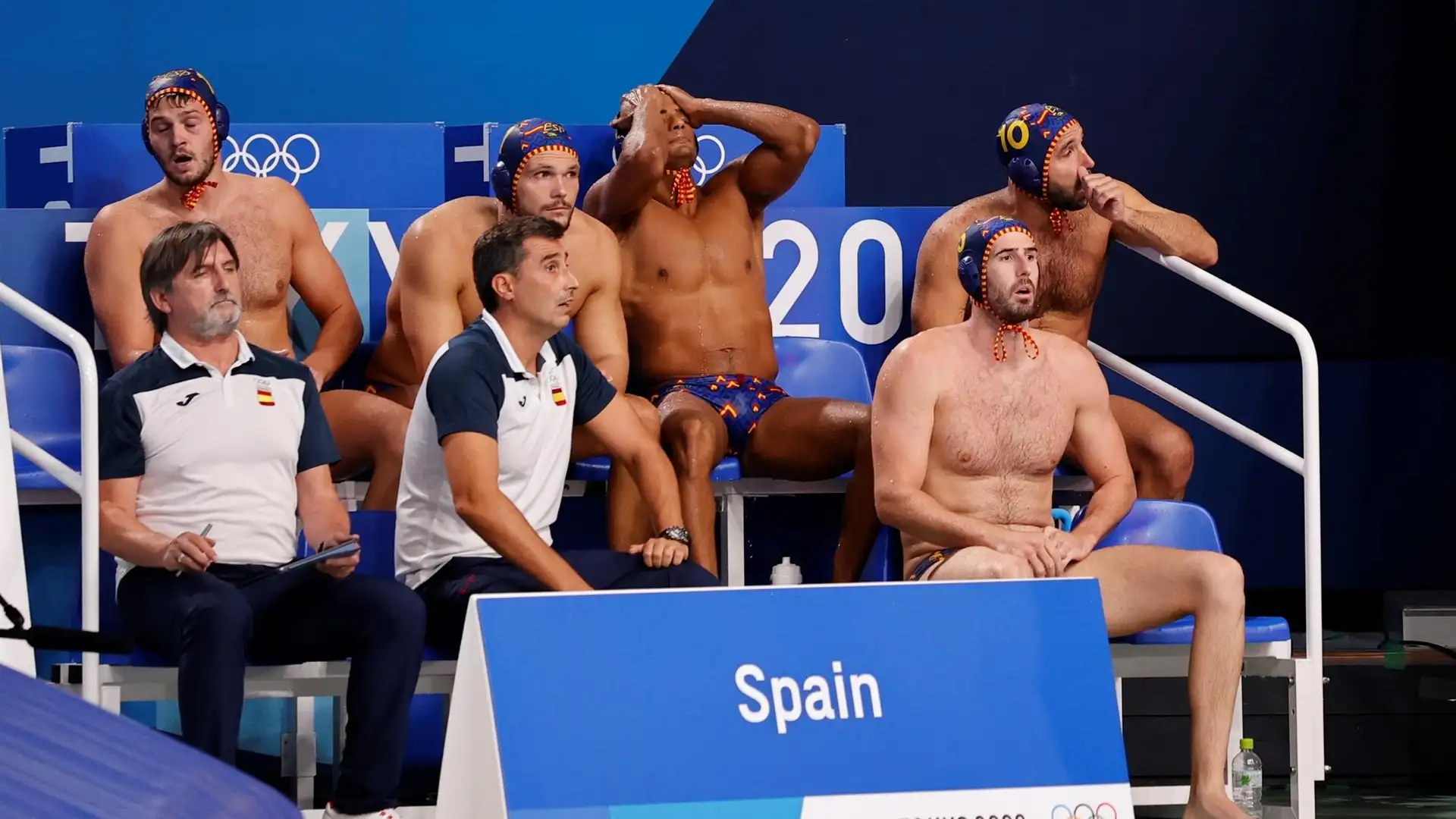 Espa&ntilde;a luchar&aacute; por el bronce tras caer ante Serbia en las semifinales de waterpolo masculino