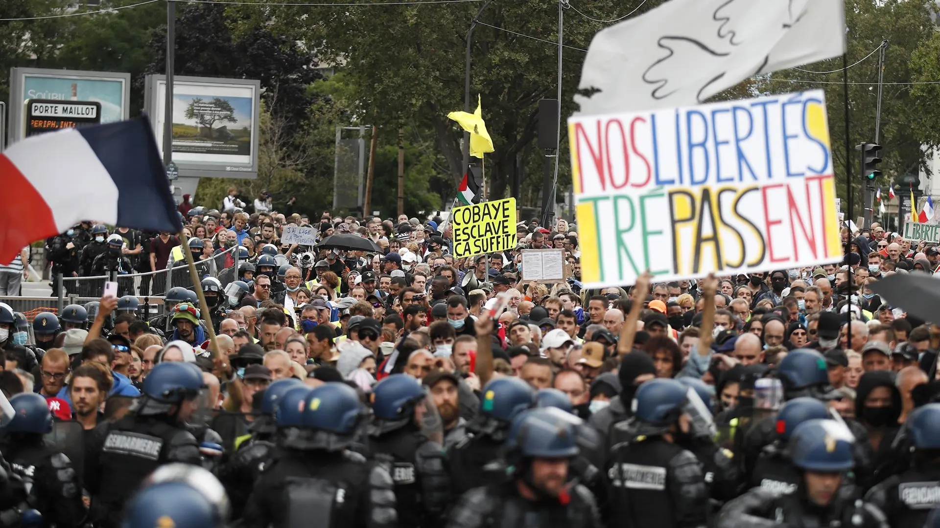 Cuarto sábado consecutivo de protestas en Francia contra el certificado covid Cuarto sábado consecutivo de protestas en Francia contra el certificado covid