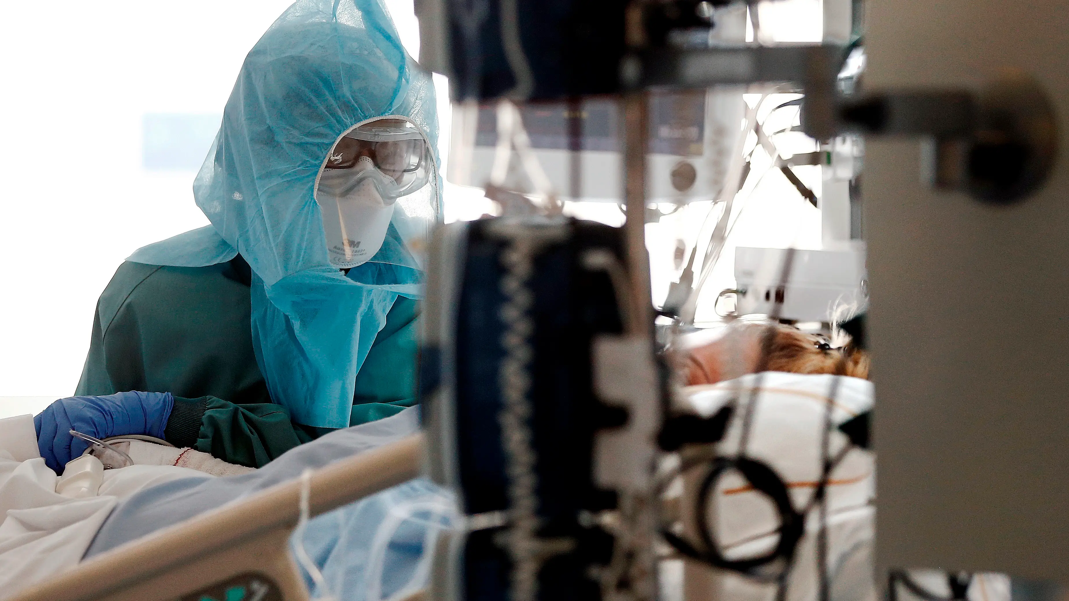 El juez ordena la autopsia de la joven que murió por Covid-19 tras ir 7 veces al hospital de Marbella El juez ordena la autopsia de la joven que murió por Covid-19 tras ir 7 veces al hospital de Marbella