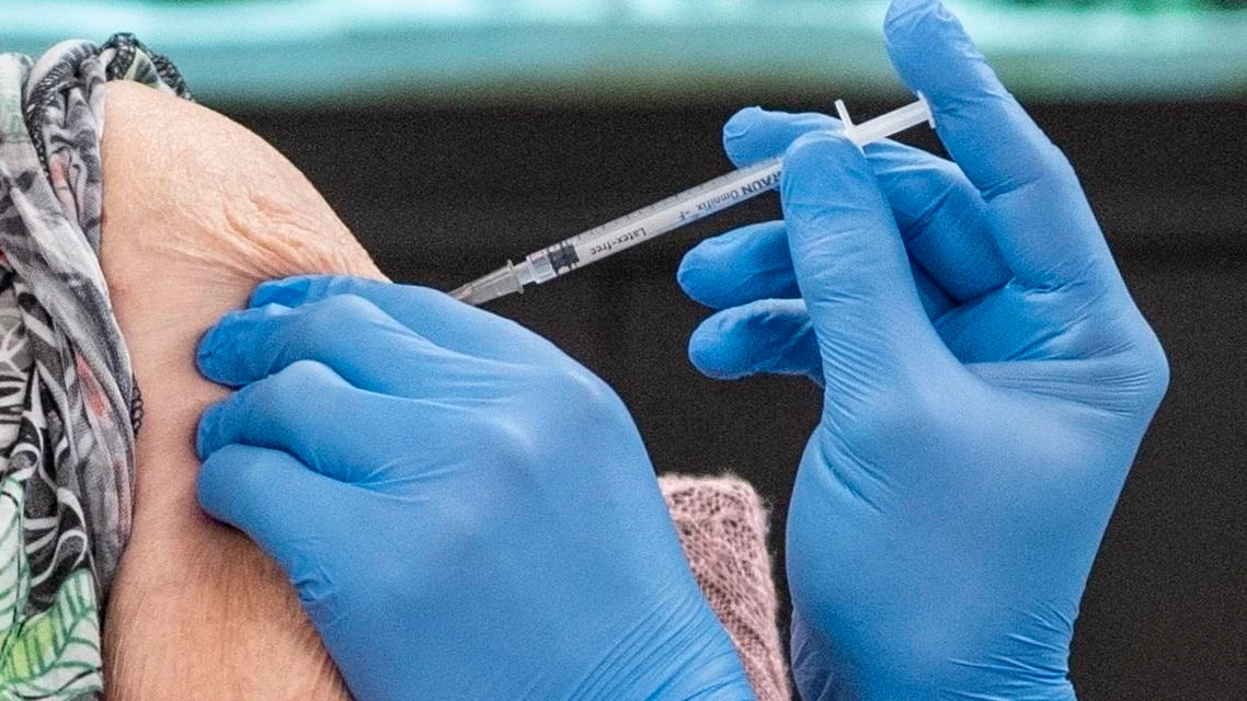 El perfil de los ingresados por coronavirus vuelve a ser de personas mayores con patolog&iacute;as previas