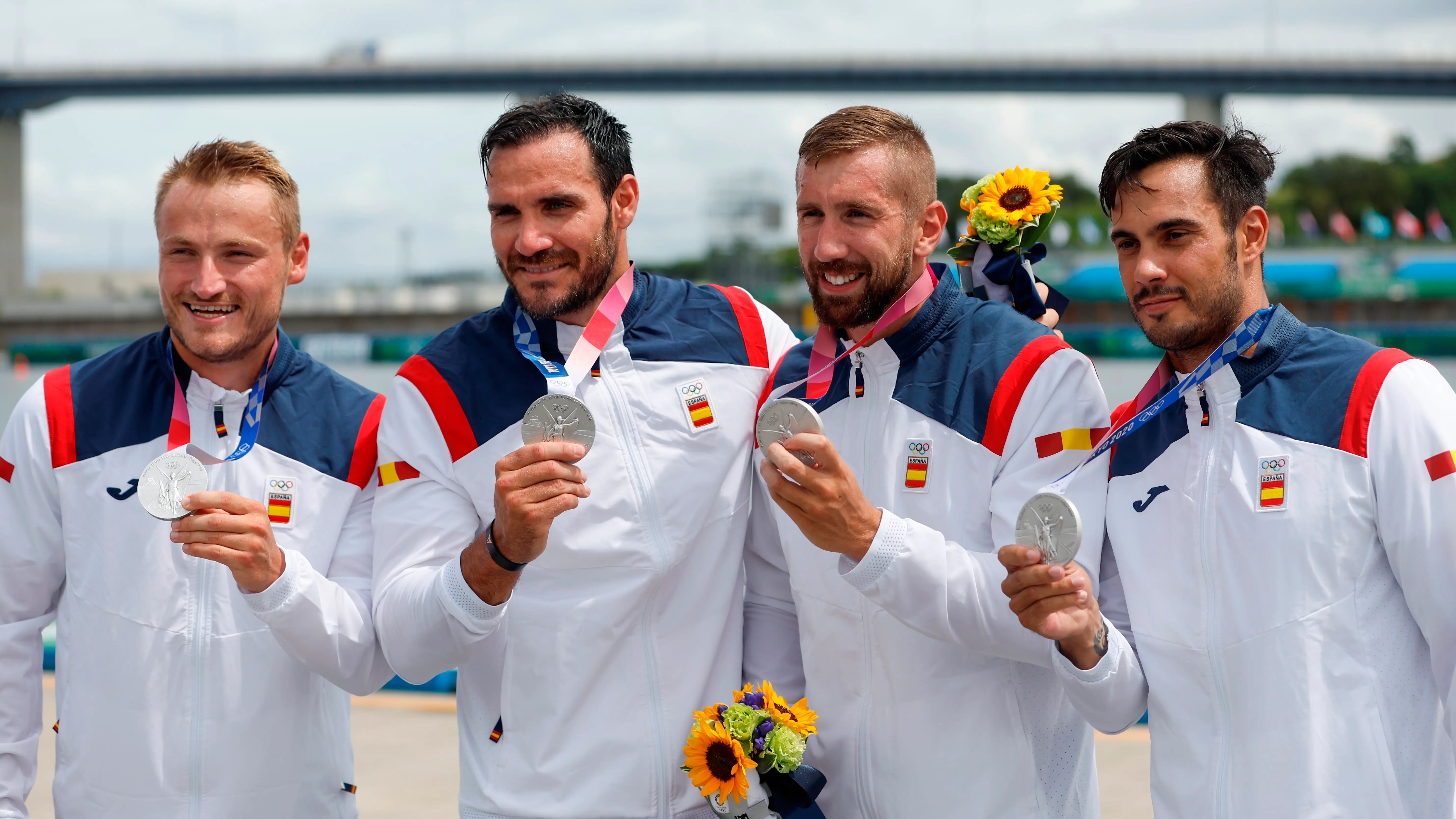 El equipo espa&ntilde;ol de K4 500 liderado por Saul Craviotto consigue la plata
