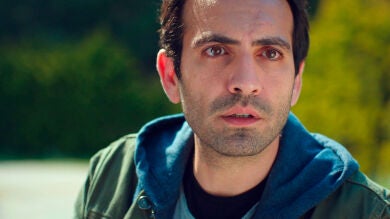 Demir, ¡cae en la trampa!: la arriesgada operación policial para rescatar a Öykü, Candan y Sevgi