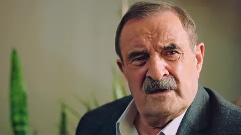 Hikmet se disculpa ante Memduh: “Mi hija tiene problemas mentales” Mejores momentos | Capítulo 7