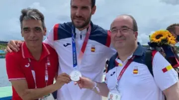 El comentario en Twitter de José Manuel Soto sobre la ropa de Iceta que se le vuelve en contra El comentario en Twitter de José Manuel Soto sobre la ropa de Iceta que se le vuelve en contra