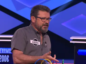 Alberto deja boquiabierto a Juanra Bonet con una extraña disciplina deportiva: el chessboxing Alberto deja boquiabierto a Juanra Bonet con una extraña disciplina deportiva: el chessboxing