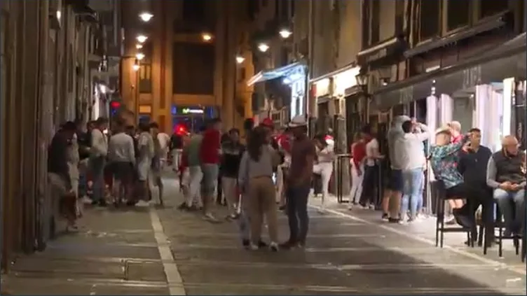 Navarra pide prórroga toque de queda para evitar botellones Navarra pide prórroga toque de queda para evitar botellones