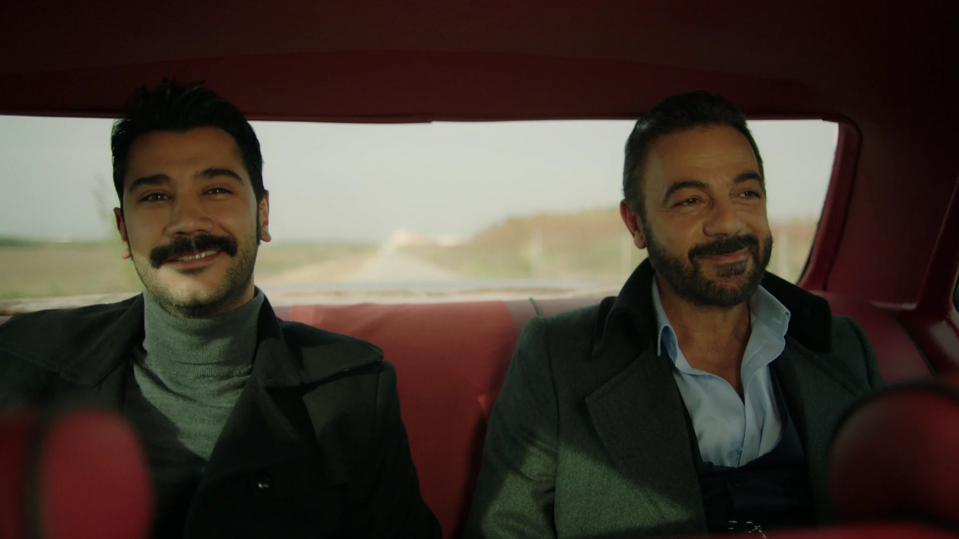 El plan de Demir hac&iacute;a aguas, no contaba con el ingenio de Yilmaz y Fekeli