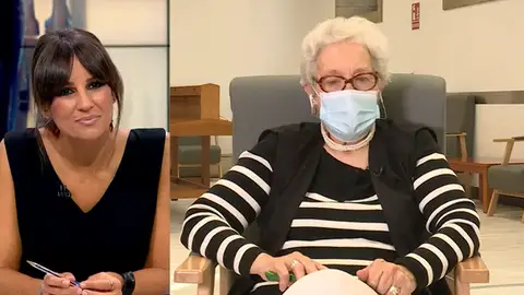 Mirta, una de las primeras vacunadas contra la Covid-19, sobre la tercera dosis: "Si es una cuestión científica estoy dispuesta, pero si es política no" Mirta, una de las primeras vacunadas contra la Covid-19, sobre la tercera dosis: "Si es una cuestión científica estoy dispuesta, pero si es política no"