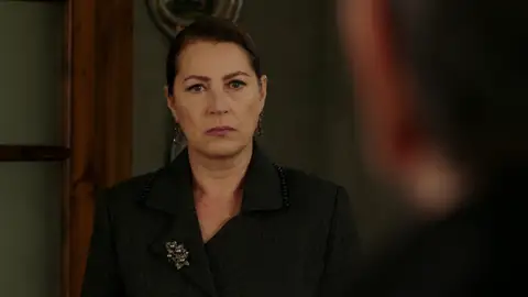 Hünkar y Fekeli, un reencuentro inesperado y mucho de lo que hablar La madre de Demir quiere enterrar el pasado