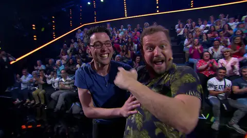 El Monaguillo elegido unánimemente como ganador: “Por su elegancia en la camisa, su alegría y nerviosismo” El Monaguillo elegido unánimemente como ganador: “Por su elegancia en la camisa, su alegría y nerviosismo”