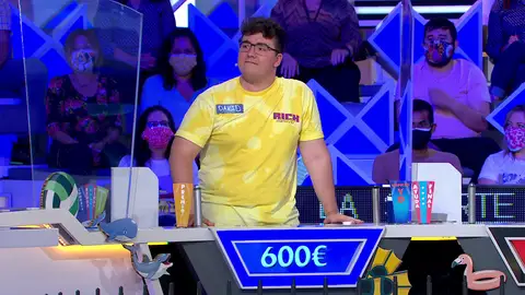 ¡Qué lapsus! David protagoniza un estreno tan tardío como desafortunado en ‘La ruleta de la suerte’ ¡Qué lapsus! David protagoniza un estreno tan tardío como desafortunado en ‘La ruleta de la suerte’