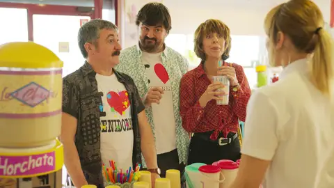 Bego, Patxi y Korta compran “horchata especial” para solucionar sus deudas Bego, Patxi y Korta compran “horchata especial” para solucionar sus deudas