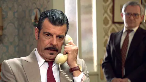 Quintero sorprende a Lorenzo en actitud sospechosa con su “primo” Ramiro Quintero sorprende a Lorenzo en actitud sospechosa con su “primo” Ramiro