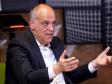 LaLiga y y el fondo de inversiones CVC llegan a un acuerdo y dejan fuera a Barça y Madrid LaLiga y y el fondo de inversiones CVC llegan a un acuerdo y dejan fuera a Barça y Madrid