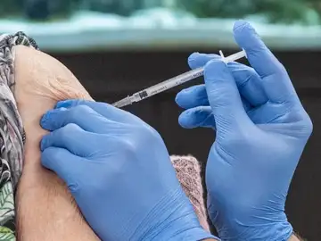 España supera la barrera de los 60 millones de dosis administradas España supera la barrera de los 60 millones de dosis administradas