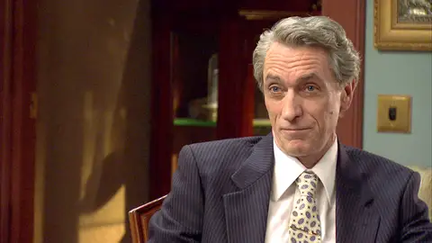 Thomas Smith pasa al ataque con un plan para “cazar a los cazadores” Thomas Smith pasa al ataque con un plan para “cazar a los cazadores”