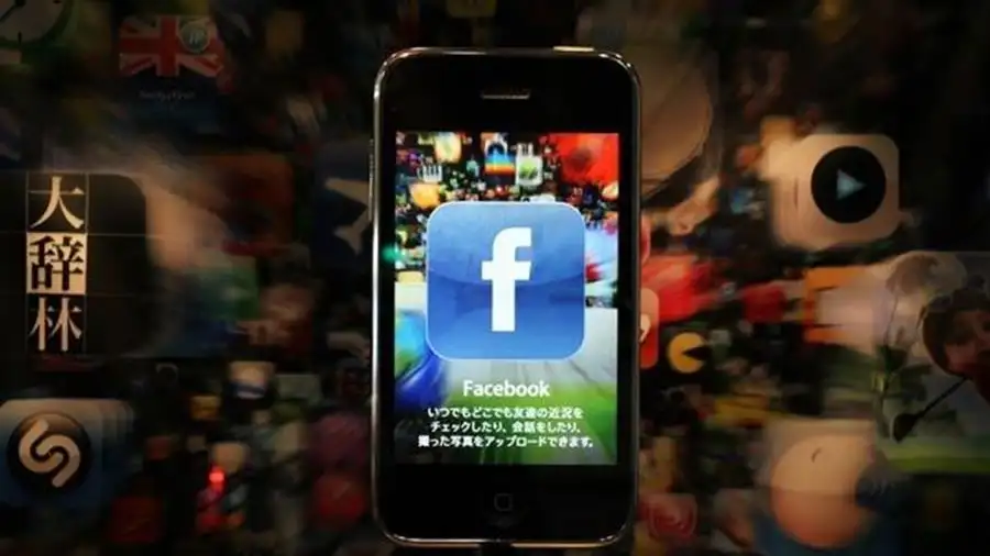 Facebook elimina 300 cuentas por afirmar que las vacunas covid convertían a las personas en chimpancés Facebook elimina 300 cuentas por afirmar que las vacunas covid convertían a las personas en chimpancés