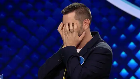 Dani Mateo ignora a su equipo y se gana sus reproches: “Te lo he dicho cinco veces” Dani Mateo ignora a su equipo y se gana sus reproches: “Te lo he dicho cinco veces”