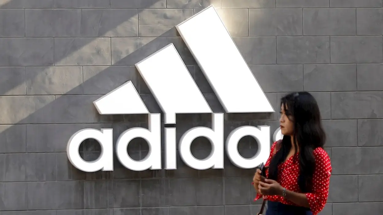 Adidas vende Reebok por 2.100 millones de euros a la empresa Authentic Brands Group