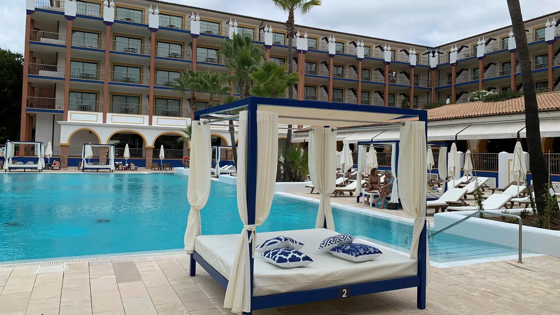 El precio de los hoteles y el encaricimiento de los alimentos sube la inflación al 2,9% El precio de los hoteles y el encaricimiento de los alimentos sube la inflación al 2,9%