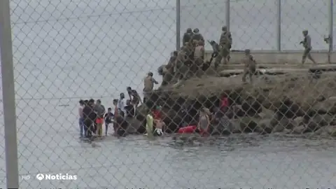 Unos 50 menores marroquíes se fugan de los Centros de Acogida de Ceuta para evitar su retorno Unos 50 menores marroquíes se fugan de los Centros de Acogida de Ceuta para evitar su retorno