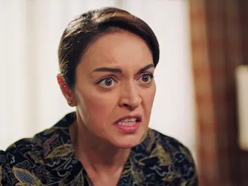 Avance de ‘Inocentes’: La reacción de Safiye al escuchar a Hikmet: “¿Han se ha casado?” Avance de ‘Inocentes’: La reacción de Safiye al escuchar a Hikmet: “¿Han se ha casado?”